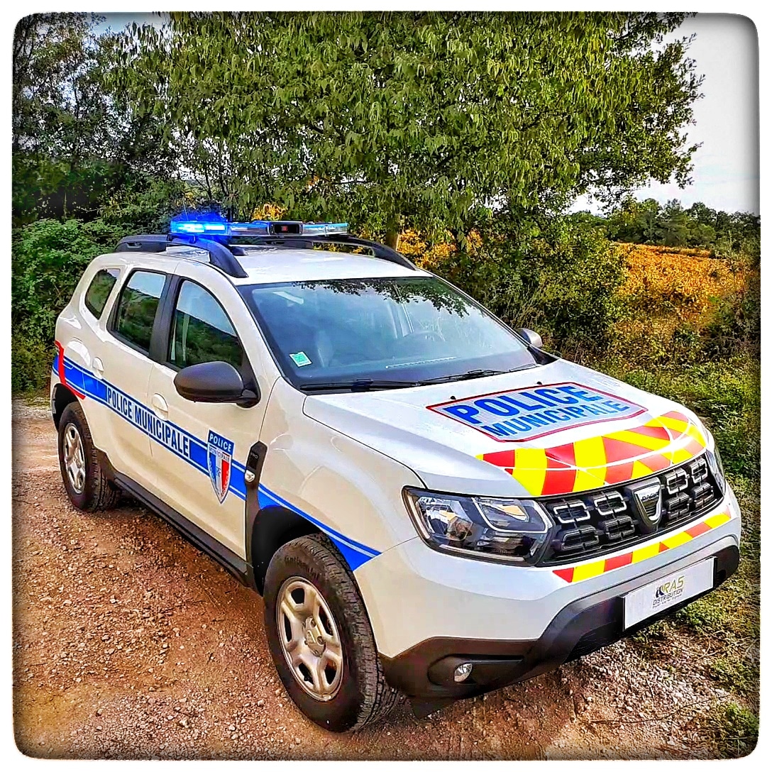 Dacia Duster Police Municipale Saint Hippolyte du fort RAS DISTRIBUTION